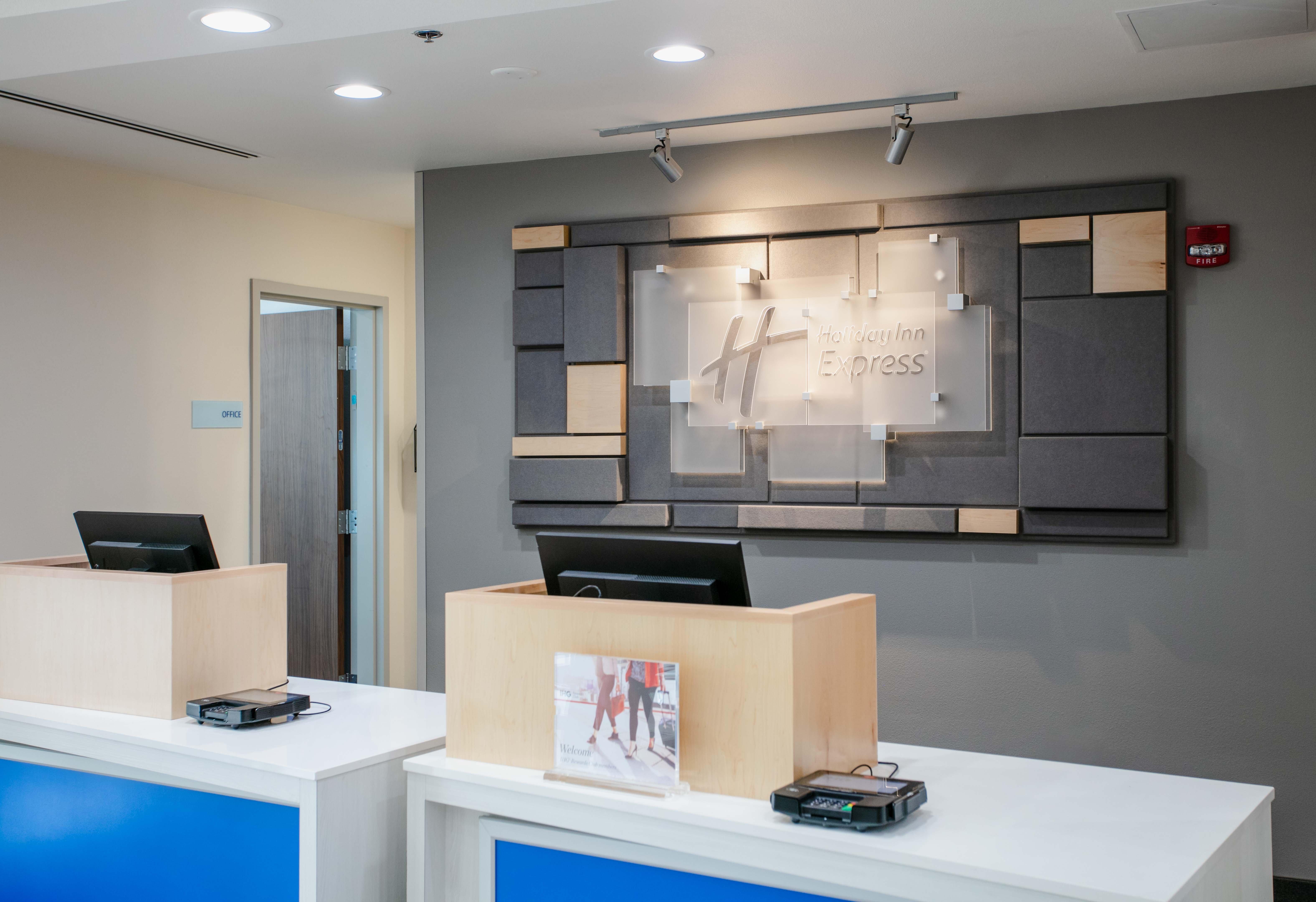 Holiday Inn Express & Suites Oakhurst-Yosemite Park Area By Ihg Екстер'єр фото